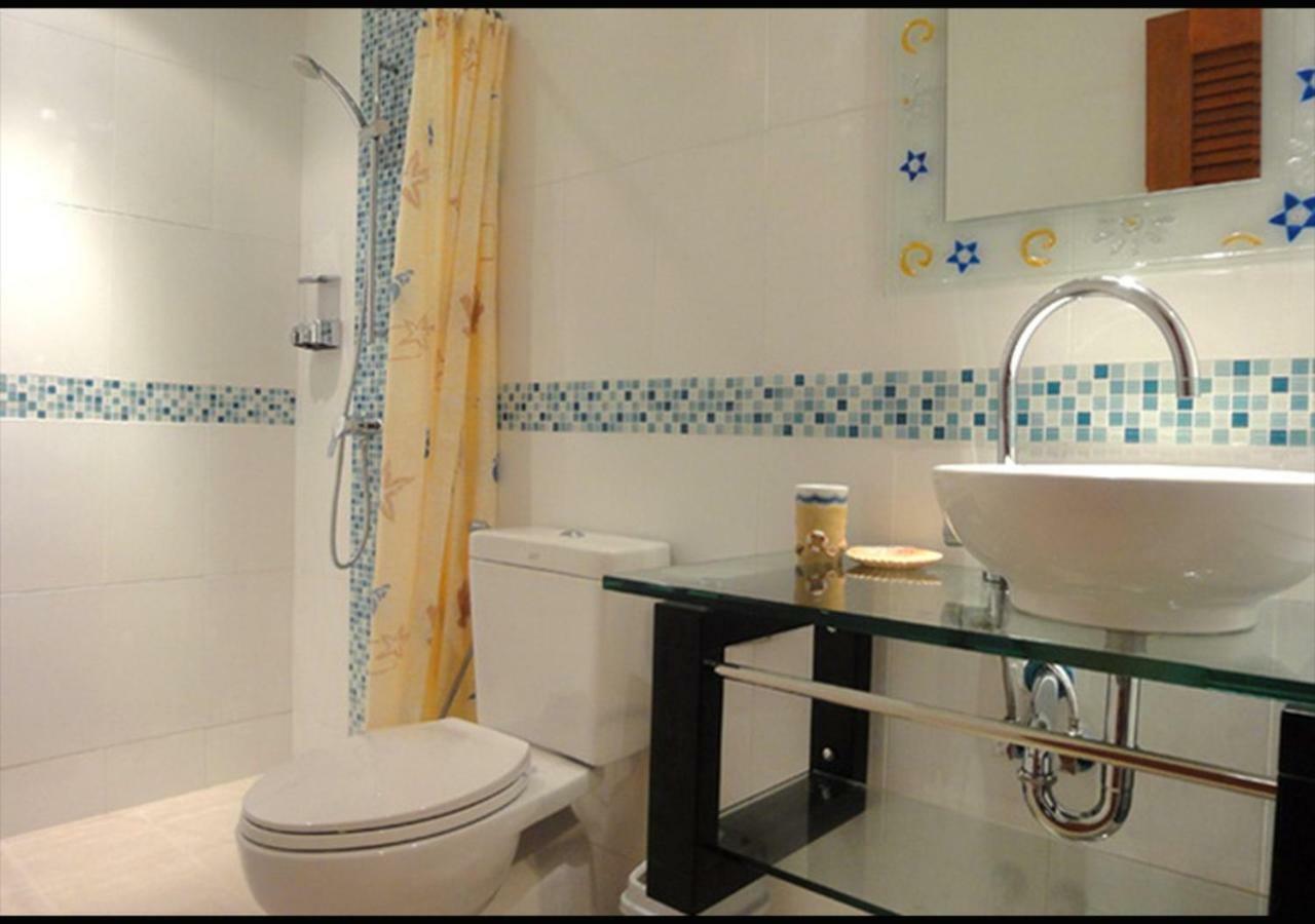 Patong Karlssons Hotel Bagian luar foto