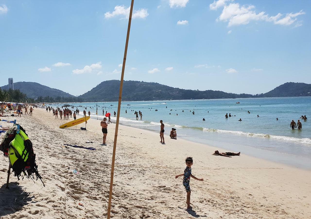 Patong Karlssons Hotel Bagian luar foto